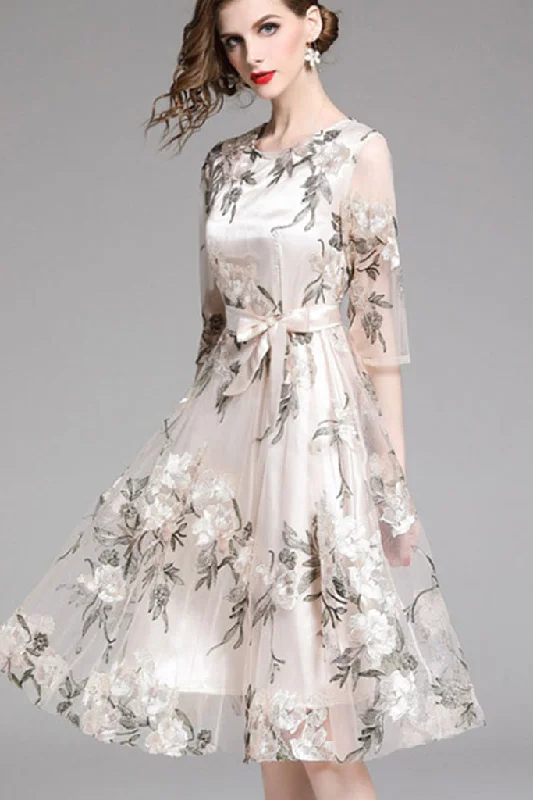 3/4 SLEEVE EMBROIDERED ORGANZA  A-LINE DRESS Shift Classic Vintage