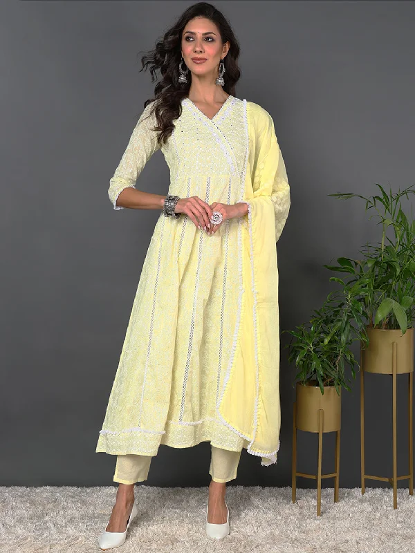 Women's Yellow Pure Cotton Floral Printed Kurta Pant With Dupatta  - Ahika Trendy Wide-Legged Trousers