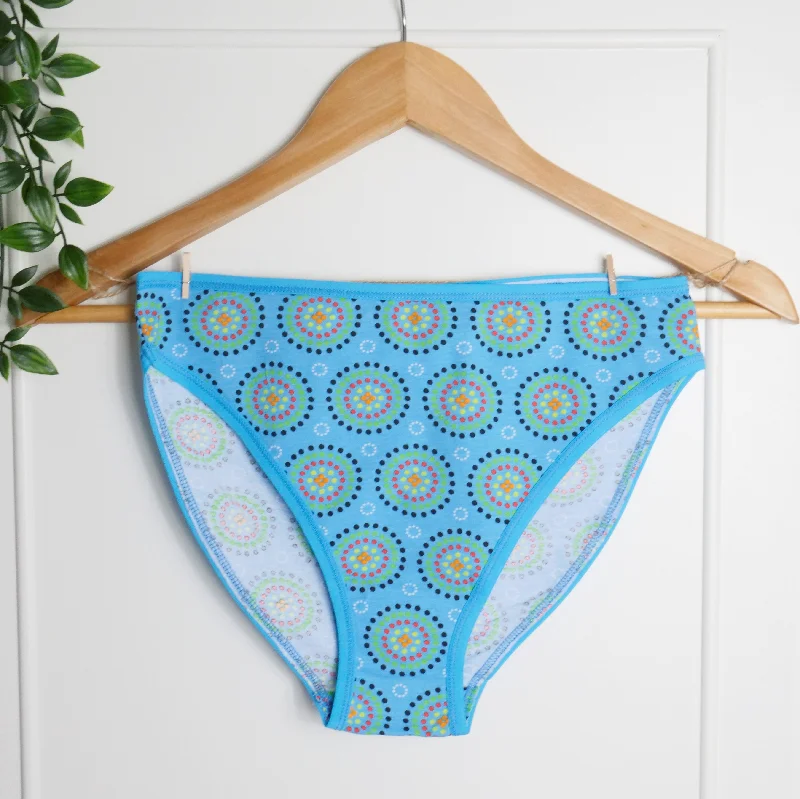 Women's organic cotton mid-rise bikini bottoms - Blue Mara print Sporty bikini, Athletic, Comfortable, Sexy