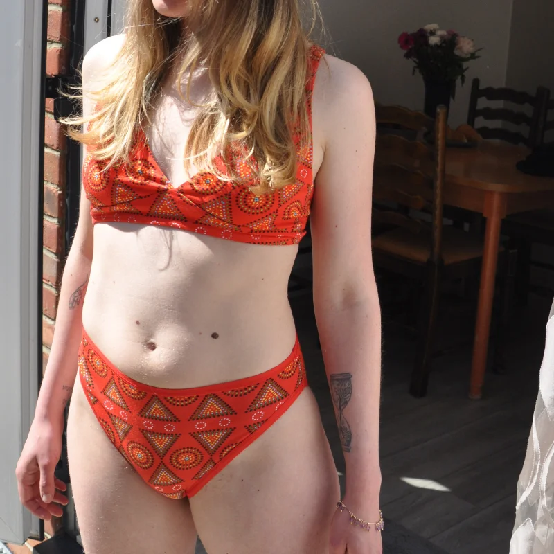 Women's organic cotton matching bralette and mid-rise bikini set - Red Mara Halter neck bikini, Elegant, Sexy, Summer
