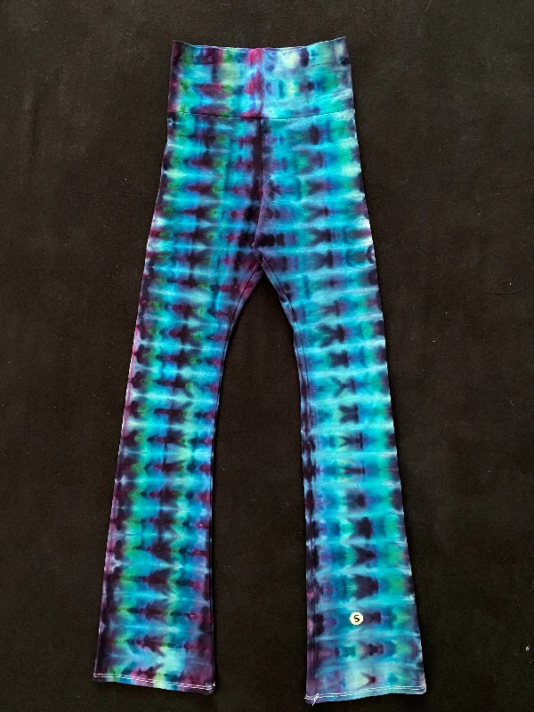 Flared Leggings Small Stylish Winter-Ready Leggings