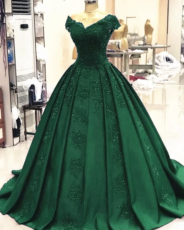 Ball Gown Satin Prom Dresses Lace V Neck sweetheart Neckline Romantic