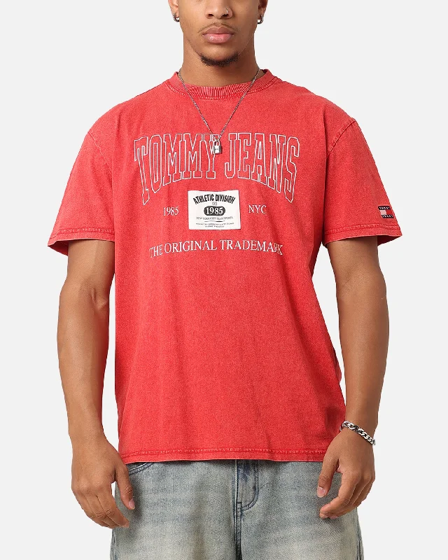 Tommy Jeans TJM Archive Logo T-Shirt Deep Crimson-- Satin Blend Silk Blend Wool Blend