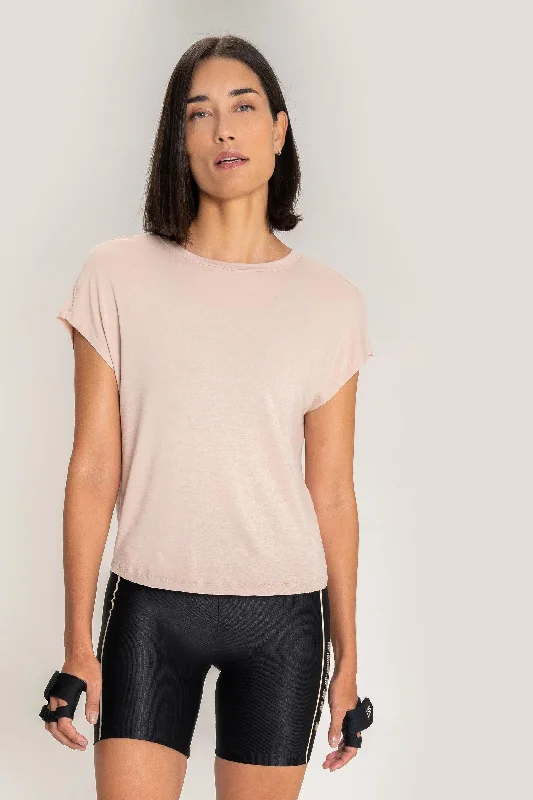 Flow Cut T-Shirt-- Elegant Classic Vintage