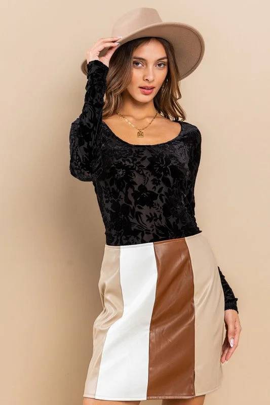 Ces Femme Velvet Floral Long Sleeve Bodysuit Fashionable Bodysuit with Snaps