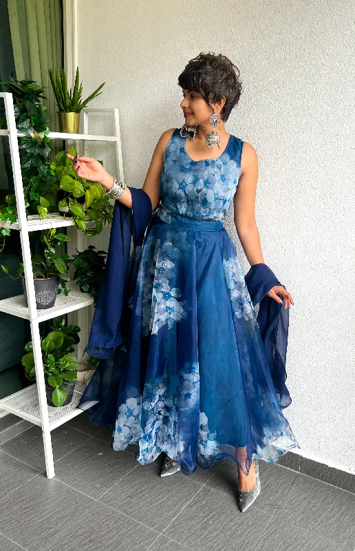 Manchali crop top skirt with dupatta Terry Blend Velvet Blend Canvas Blend