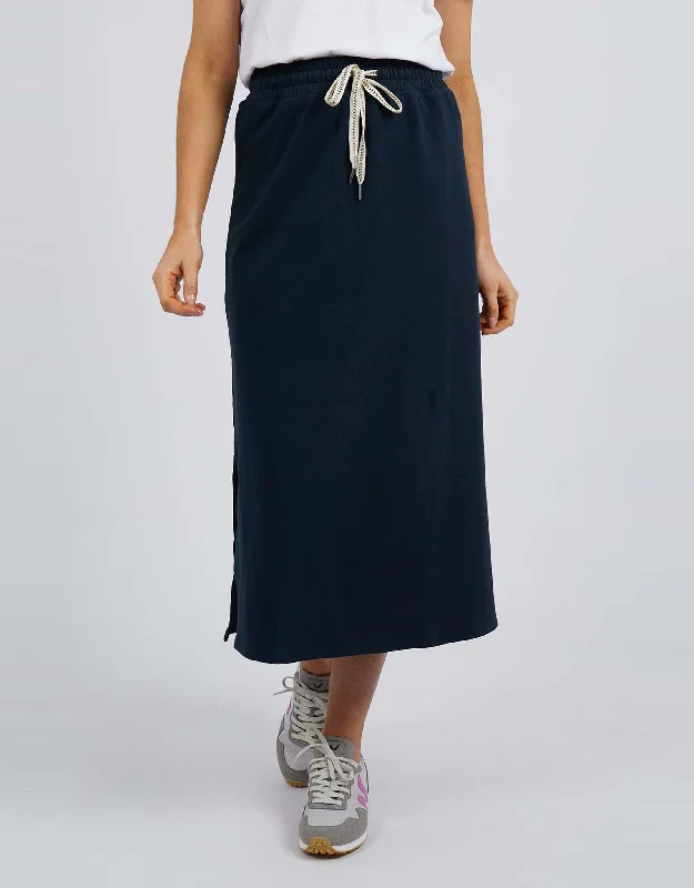 Travel Skirt - Navy low waist skirt