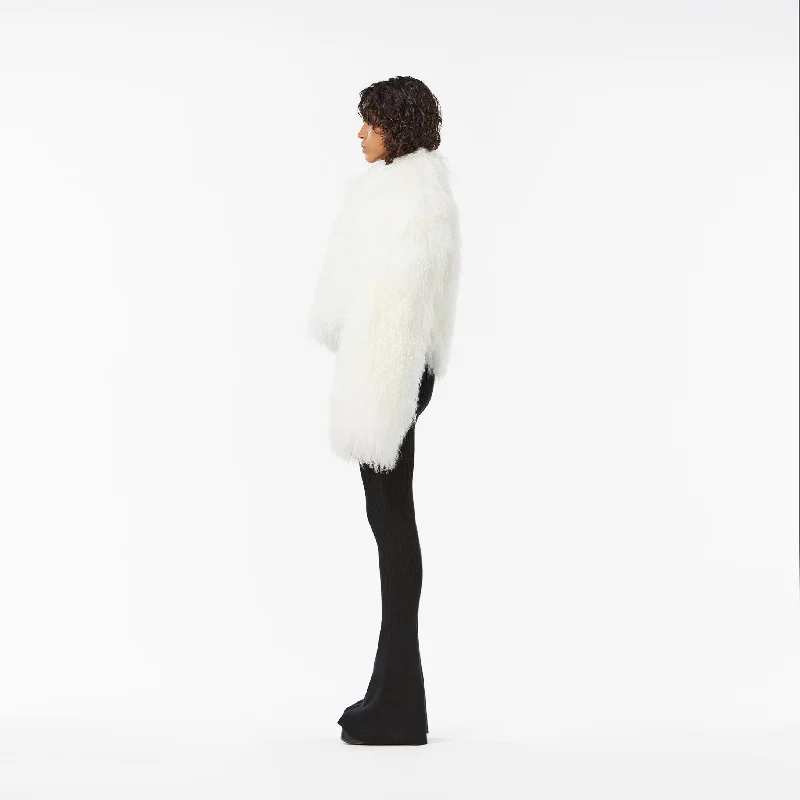 SHORT COAT IN CRÈME TIBET FUR