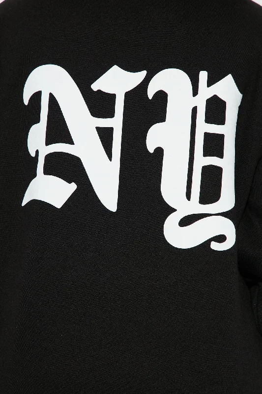 New York Attitude Graphic Hoodie - Black