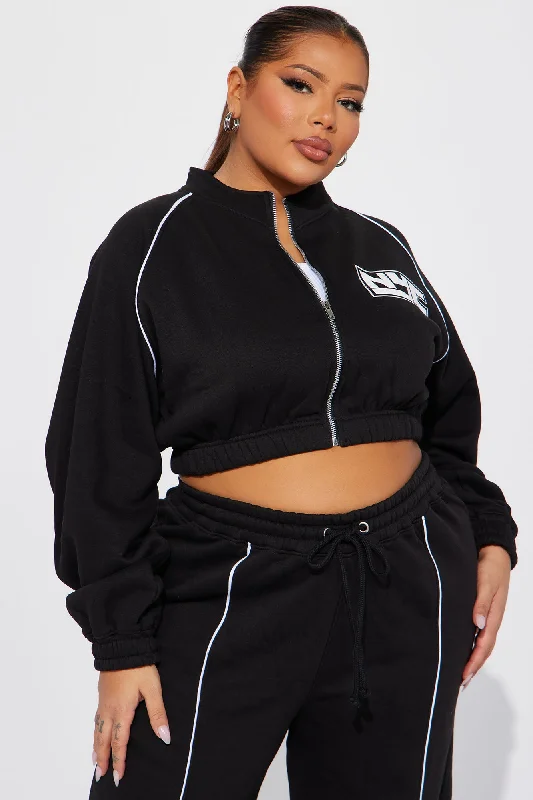 NYC Contrast Piping Cropped Sweatshirt - Black