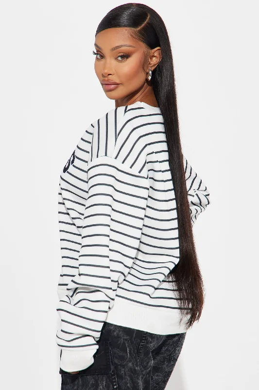 Parisian Getaway Striped Sweatshirt - White/Black