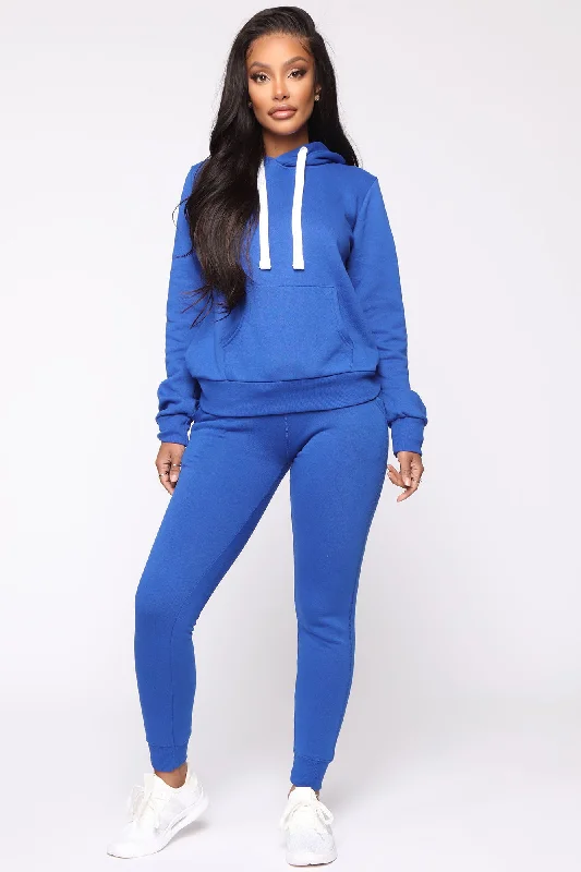 Relaxed Vibe Solid Hoodie - Blue