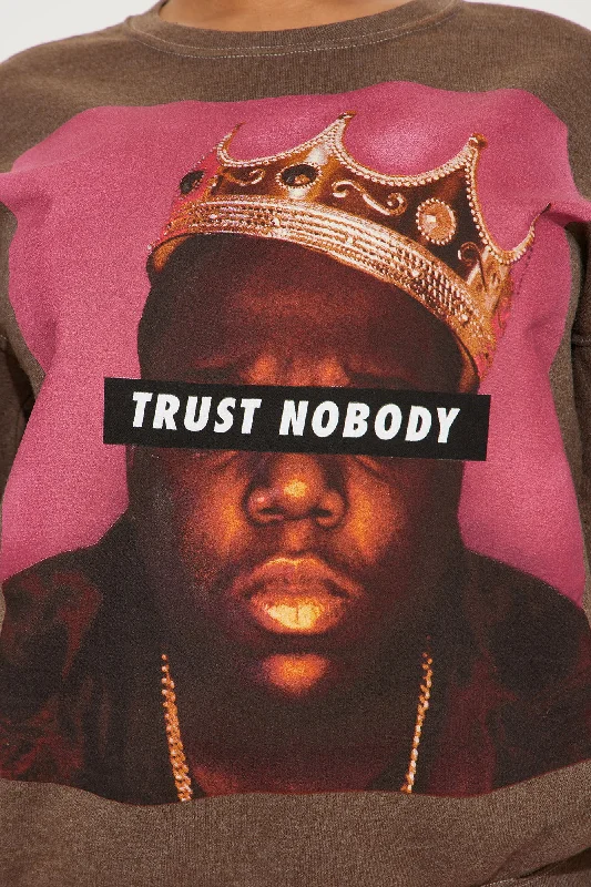 Trust Nobody Biggie Sweatshirt - Brown