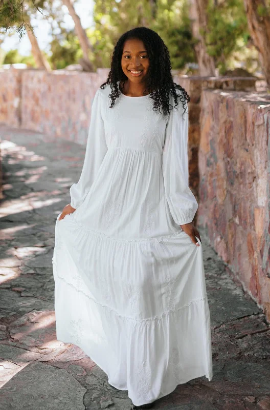 Mayzie Temple Dress