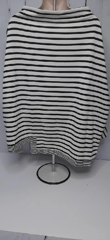 Blouse-Pullover-3/4 Sleeve-Knit-Black/White Stripe-Women's-Fc223229